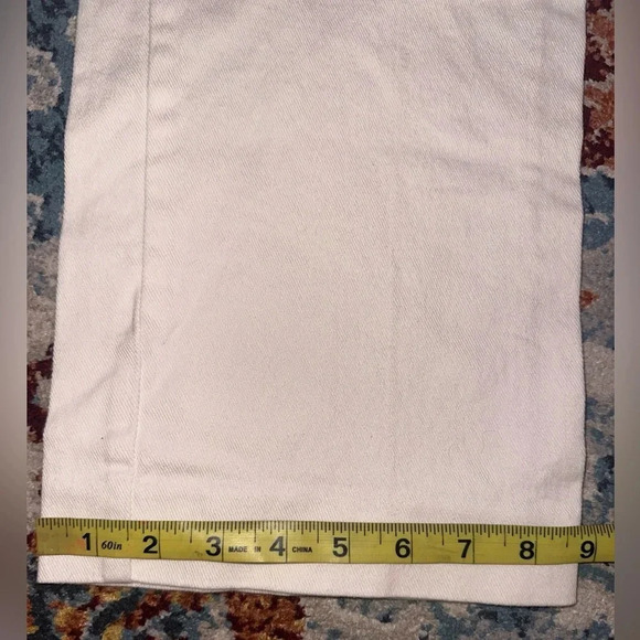 Lauren Jeans Co. White Cotton Stretch Jeans pants SZ 8 Buckle Accent - Picture 15 of 16